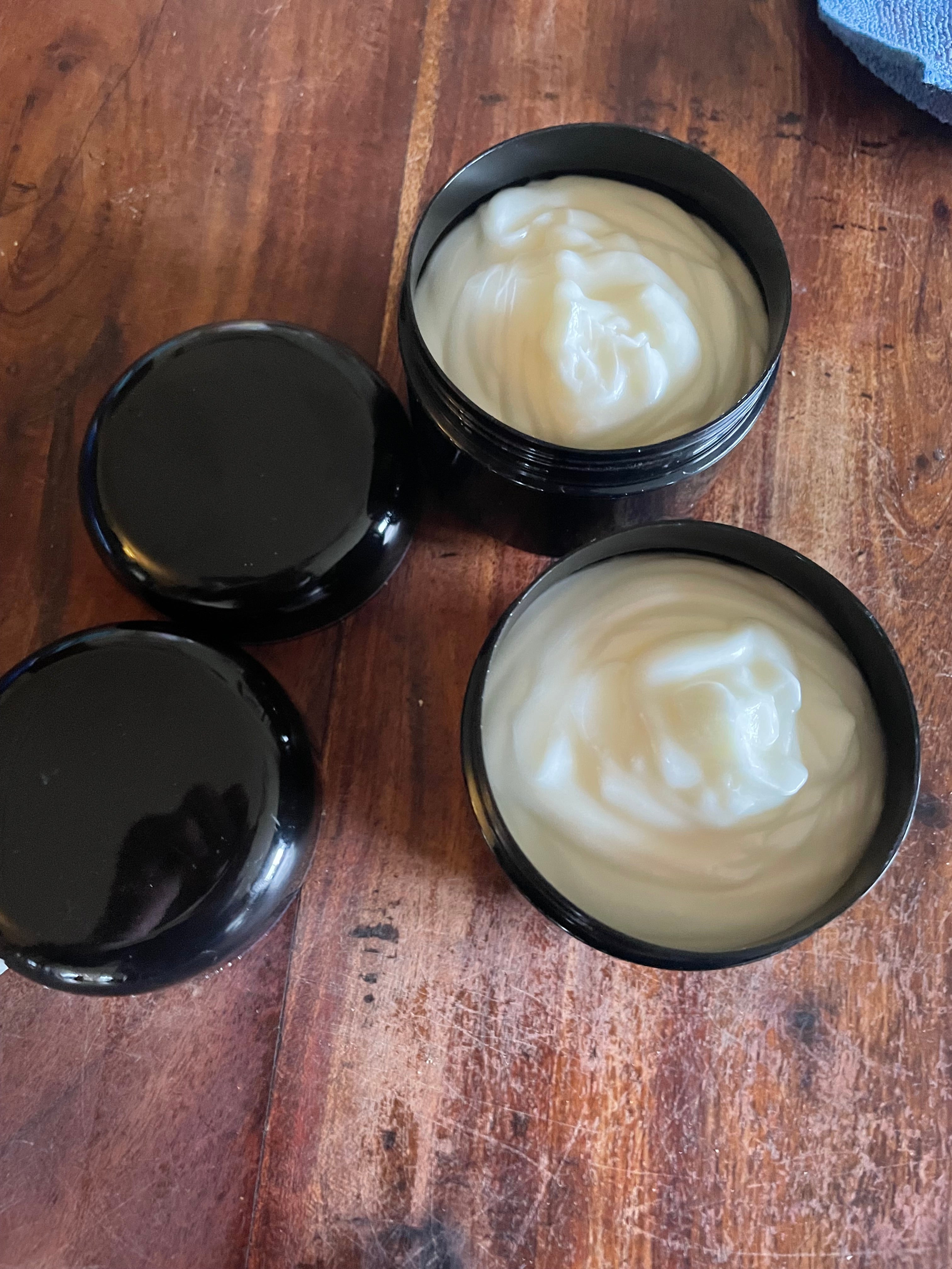 Bodybutter Romig en Luchtig 350 ml Abrikoos, Lychee, Mango, Patchouli