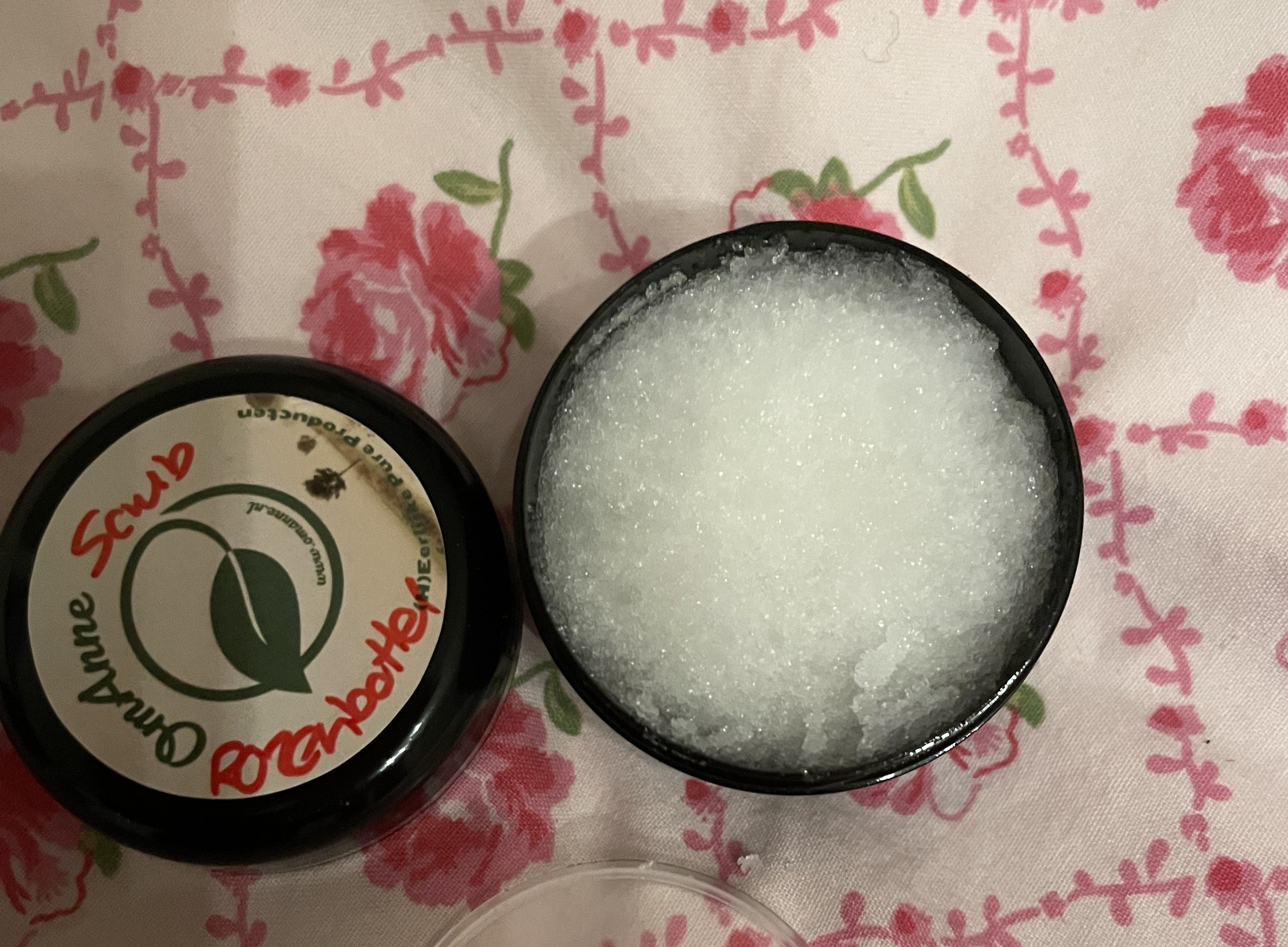 Gezicht scrub met Fijn Keltisch Zeezout en Rozenbottel 100 Gram