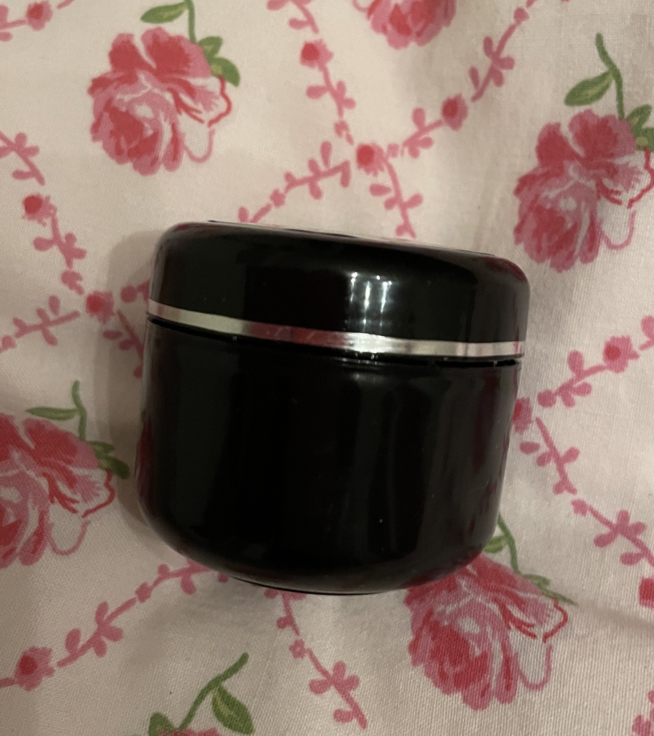 Gezicht scrub met Fijn Keltisch Zeezout en Rozenbottel 100 Gram